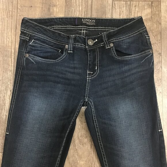 London Special Edition Jeans Size 9 (W30/L33) - Picture 3 of 7